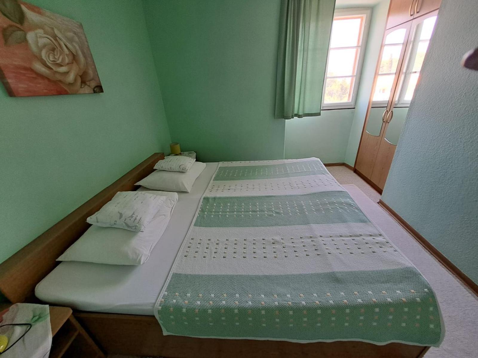 Apartmani Dusica 鲁巴达 外观 照片